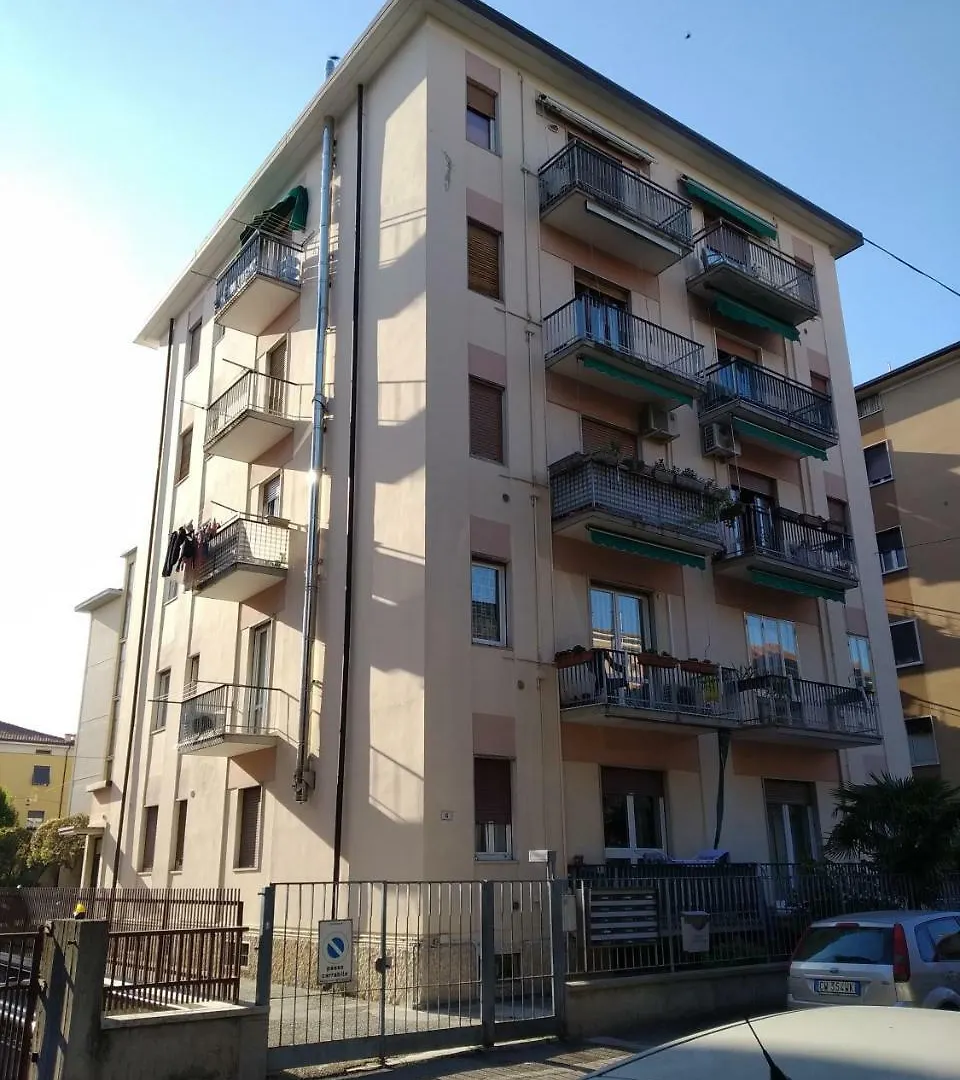 Arno Rooms Verona Italien